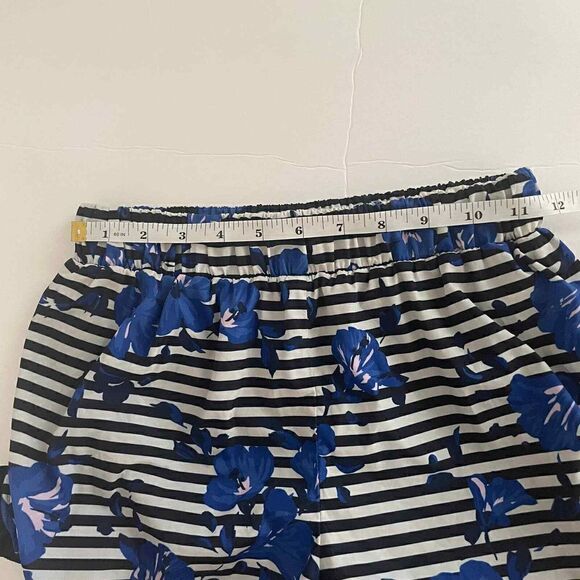 Kate‎ Spade Live Colorfully Black Striped Blue Floral Ruffled Sz XXS Shorts - Picture 6 of 9